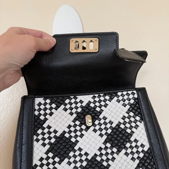 MICHAEL KORS Women's Karson Mini Leather Satchel Optic White Black - Picture 9 of 10